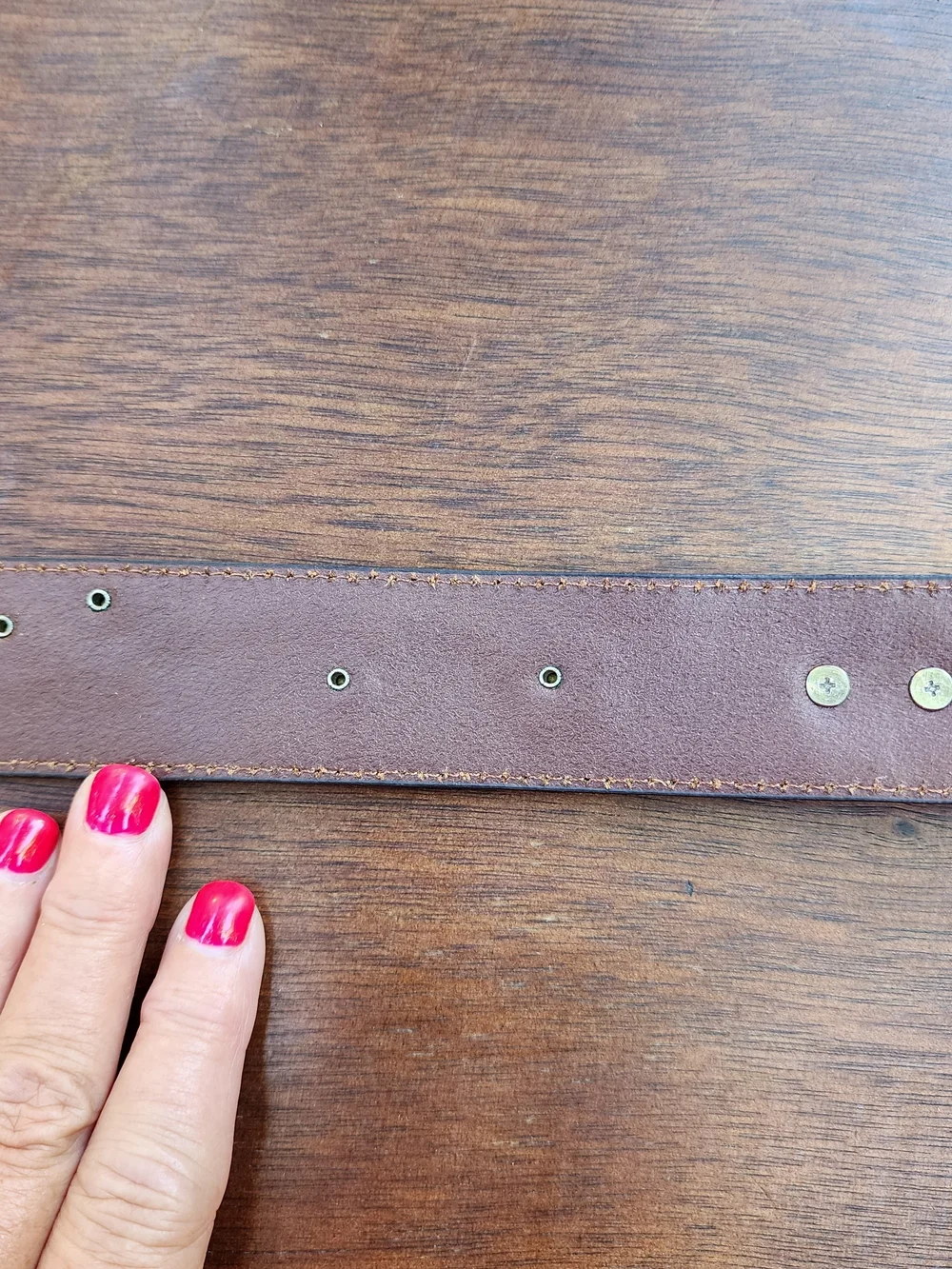 Ariat Women's Floral Stitch Berry Concho Leather Belt A1510202 48 In End To End